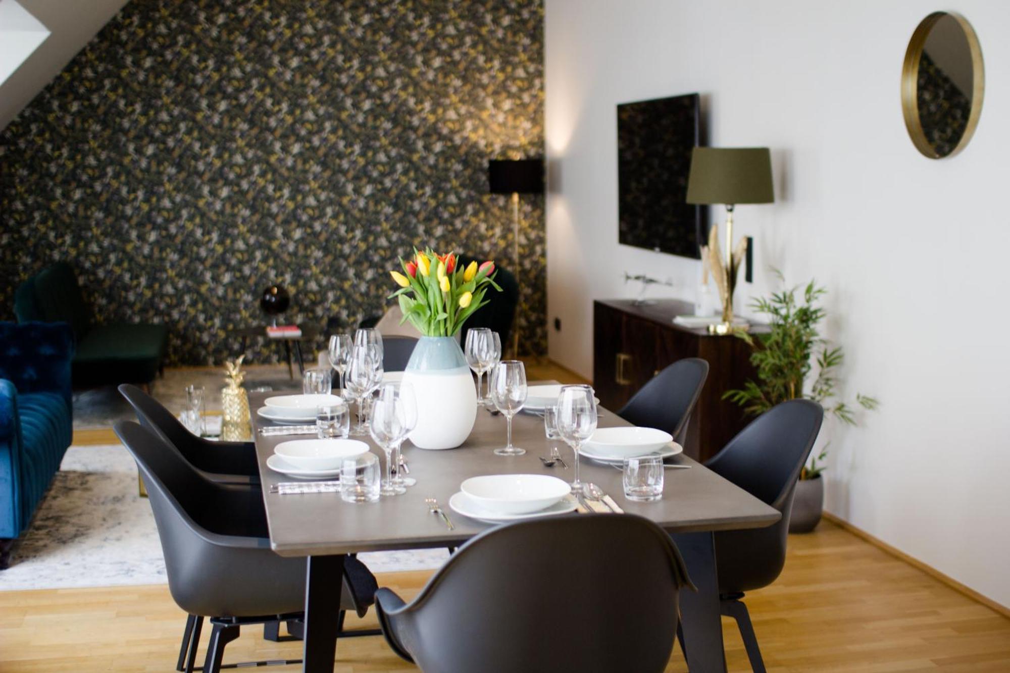 Studio Apartments Opera - Mai'S Apartments Wien Eksteriør bilde