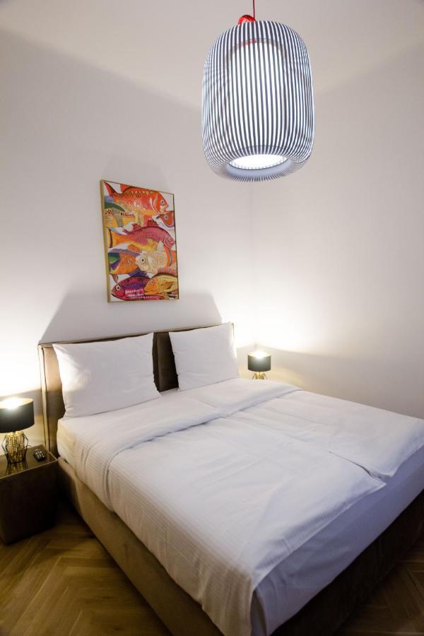 Studio Apartments Opera - Mai'S Apartments Wien Eksteriør bilde